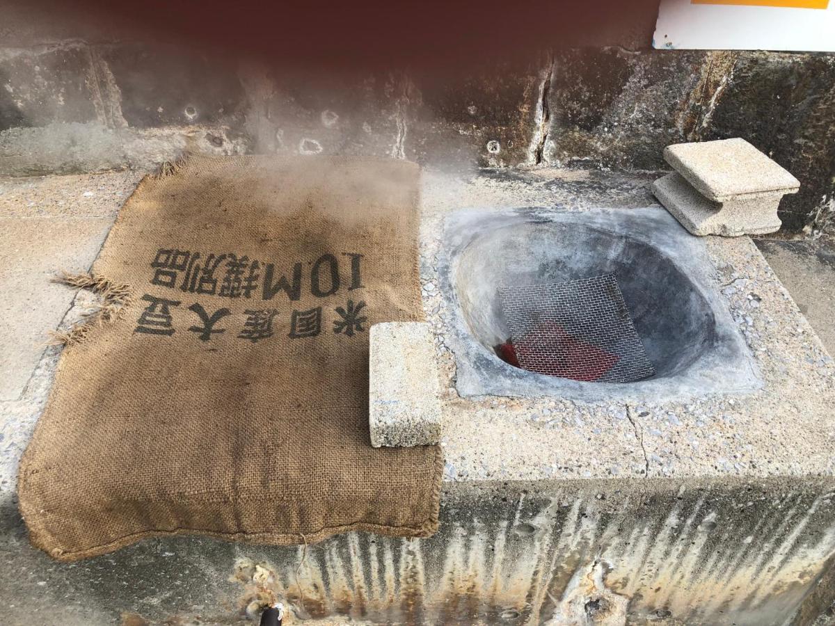 Family Ryokan Kawakyu With Showa Retro, Private Hot Spring Ибусуки Екстериор снимка