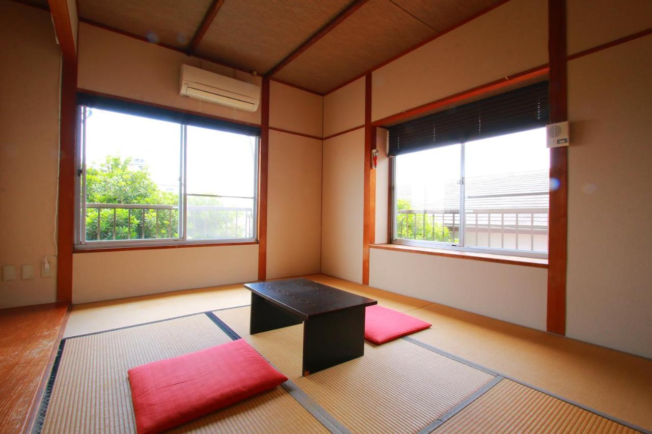 Family Ryokan Kawakyu With Showa Retro, Private Hot Spring Ибусуки Екстериор снимка