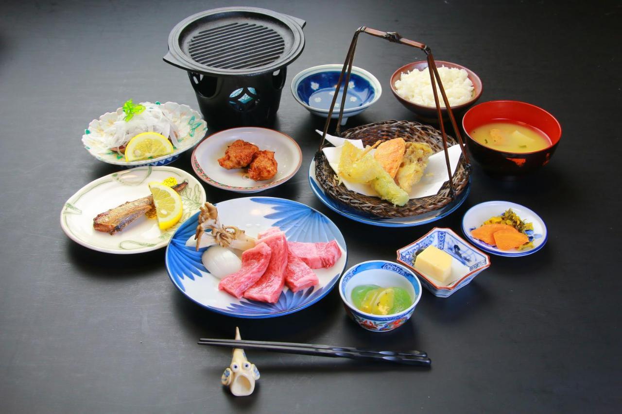 Family Ryokan Kawakyu With Showa Retro, Private Hot Spring Ибусуки Екстериор снимка