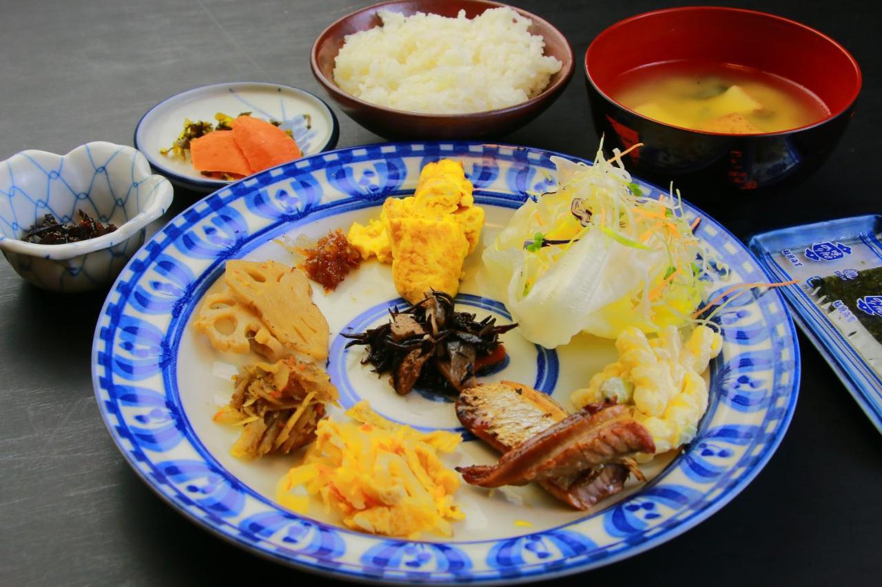 Family Ryokan Kawakyu With Showa Retro, Private Hot Spring Ибусуки Екстериор снимка